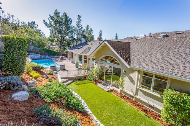 1110 Trinity Drive, Menlo Park, CA 94025