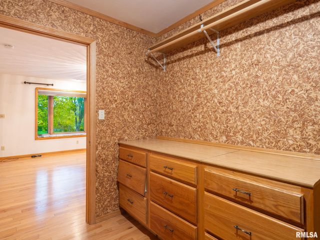 2200 SHERIDAN Road, Pekin, IL 61554