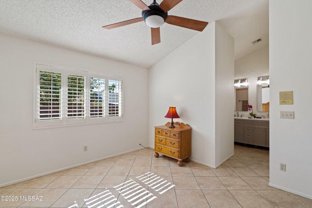 2671 W Camino De La Joya, Tucson, AZ 85742