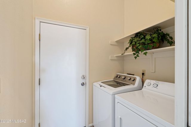 2671 W Camino De La Joya, Tucson, AZ 85742