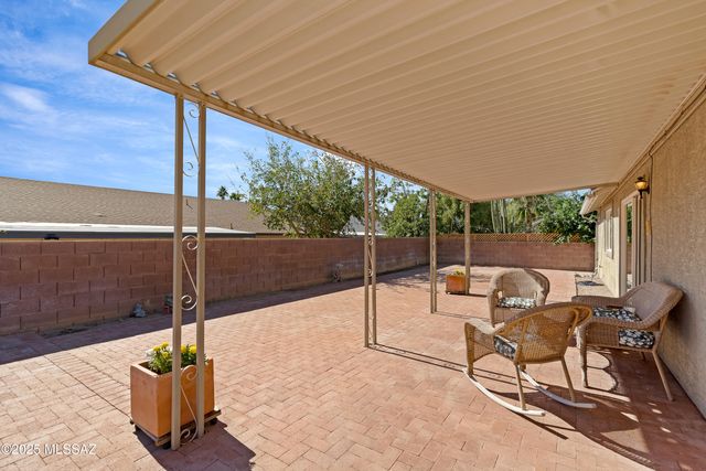 2671 W Camino De La Joya, Tucson, AZ 85742