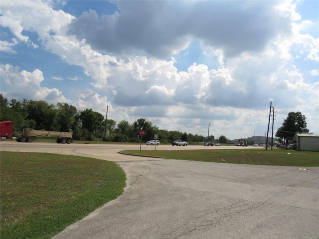 14554 Almeda Road, Houston, TX 77053