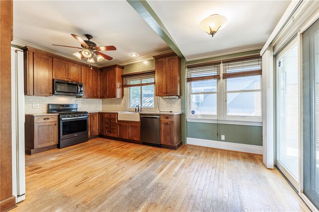 35 Hartsen Street, Rochester, NY 14610