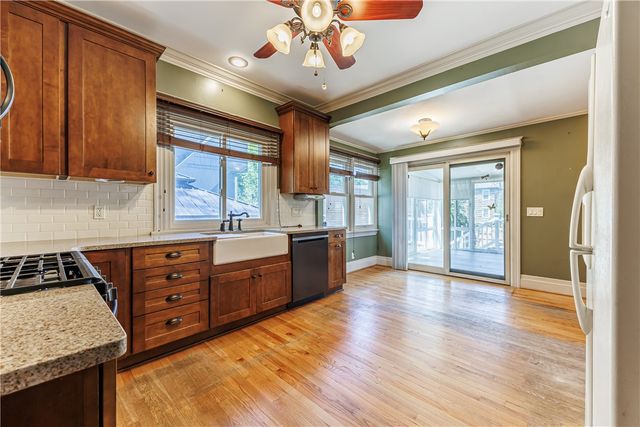 35 Hartsen Street, Rochester, NY 14610