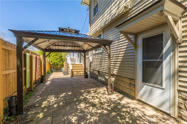 35 Hartsen Street, Rochester, NY 14610
