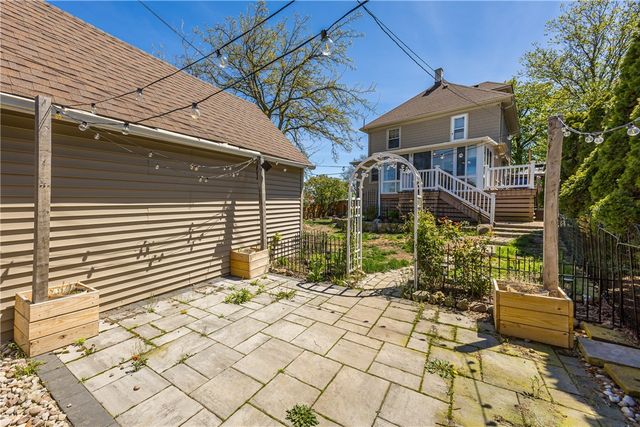 35 Hartsen Street, Rochester, NY 14610