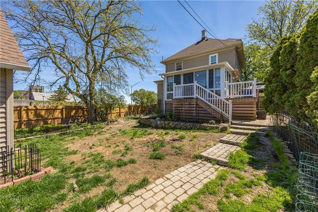 35 Hartsen Street, Rochester, NY 14610