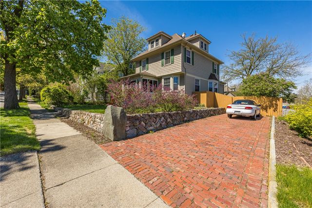 35 Hartsen Street, Rochester, NY 14610