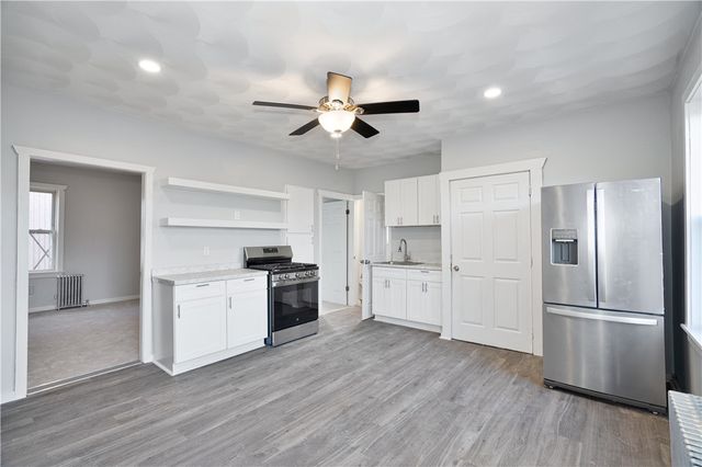 880 Charles Street, North Providence, RI 02904