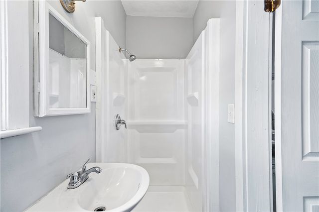 880 Charles Street, North Providence, RI 02904