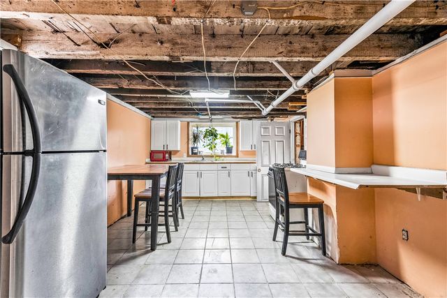 880 Charles Street, North Providence, RI 02904