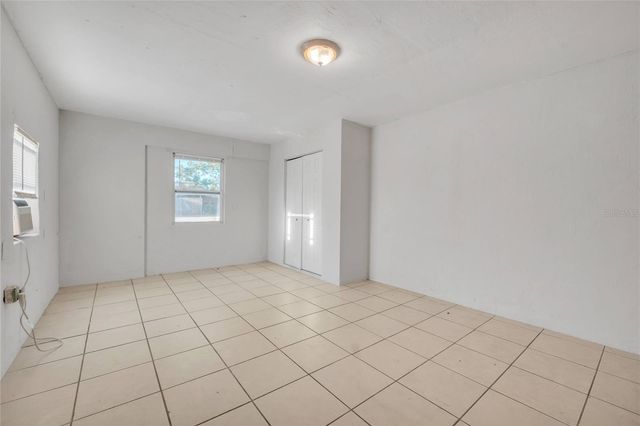 552 FAIRMOUNT ROAD, Daytona Beach, FL 32114