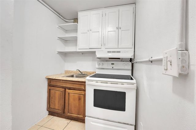 552 FAIRMOUNT ROAD, Daytona Beach, FL 32114