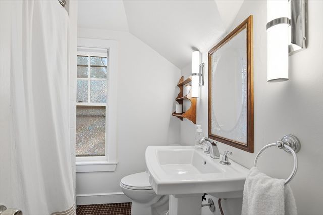 277 Central Street, Mansfield, MA 02048