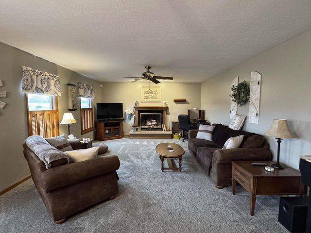 2075 Eckard Road, Centerburg, OH 43011