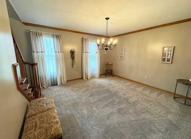 2075 Eckard Road, Centerburg, OH 43011