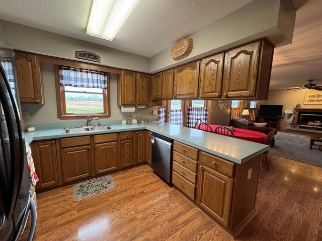 2075 Eckard Road, Centerburg, OH 43011