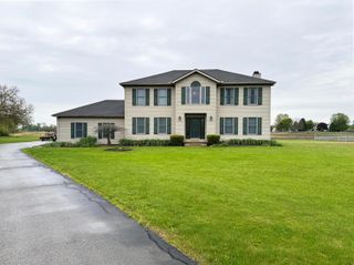 2075 Eckard Road, Centerburg, OH 43011