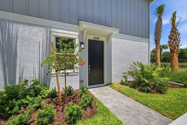 4332 Brookgreen Square, Westlake, FL 33470