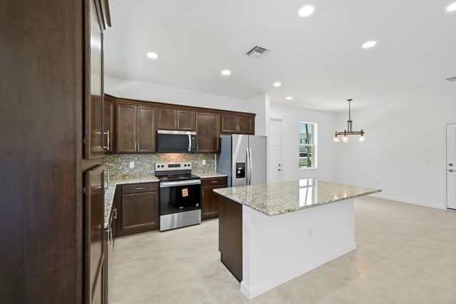 4332 Brookgreen Square, Westlake, FL 33470