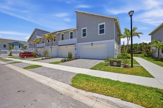 4332 Brookgreen Square, Westlake, FL 33470