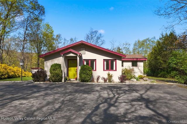7 Marron Lane, New Paltz, NY 12561