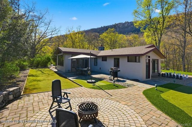 7 Marron Lane, New Paltz, NY 12561