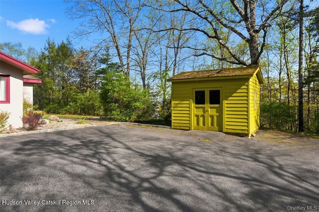 7 Marron Lane, New Paltz, NY 12561