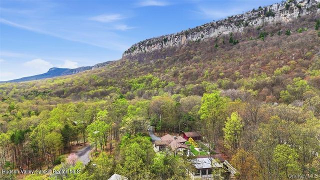 7 Marron Lane, New Paltz, NY 12561