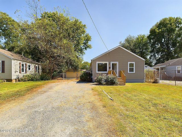 4203 Searcy Ln, Louisville, KY 40216