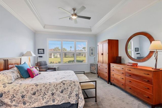 2414 VACCARO DRIVE, Sarasota, FL 34231