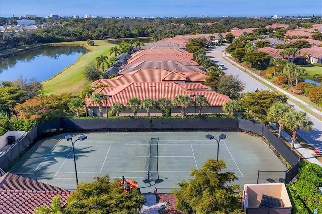 2414 VACCARO DRIVE, Sarasota, FL 34231