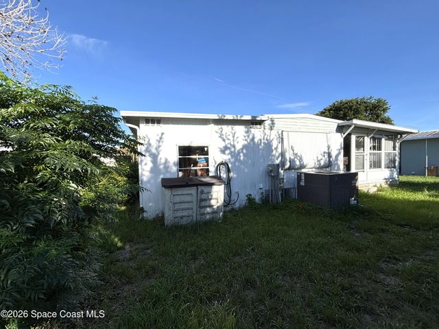 556 Jean Circle, Melbourne, FL 32904