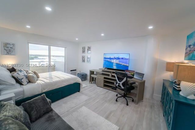 7904 West Dr 903, North Bay Village, FL 33141
