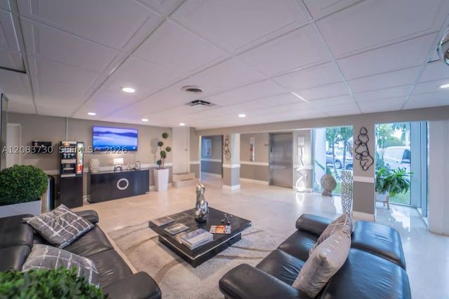 7904 West Dr 903, North Bay Village, FL 33141