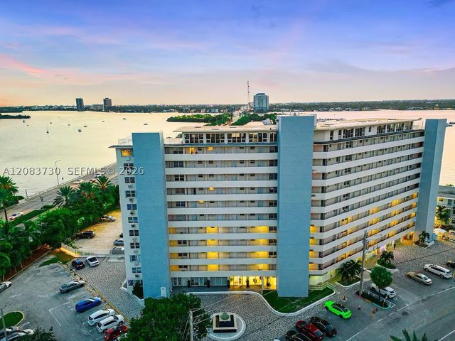 7904 West Dr 903, North Bay Village, FL 33141