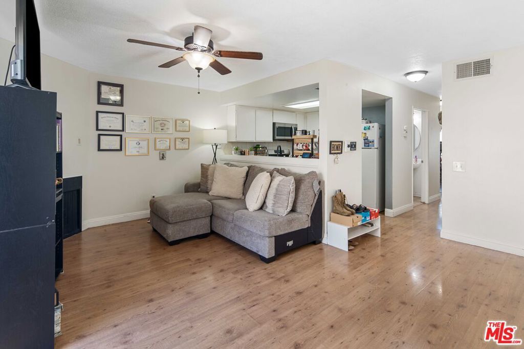 18209 Sierra Highway 112, Canyon Country, CA 91351