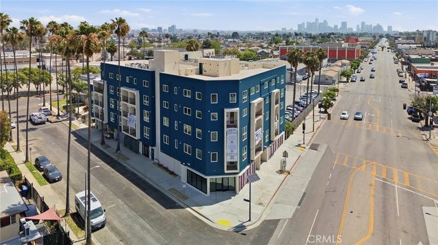 1818 S Norton Avenue 404, Los Angeles, CA 90018
