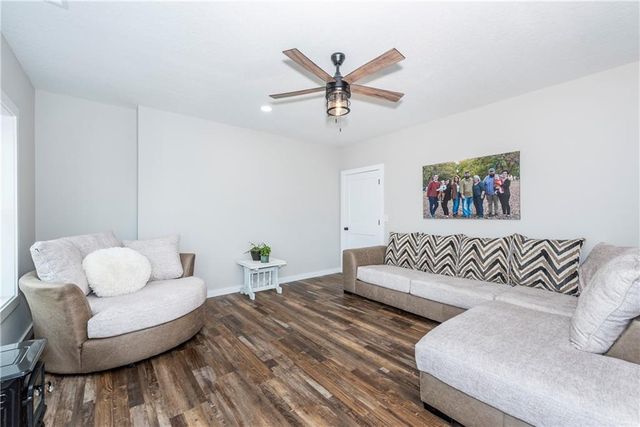 110 Burnt Mountain Cove Road, Jasper, GA 30143