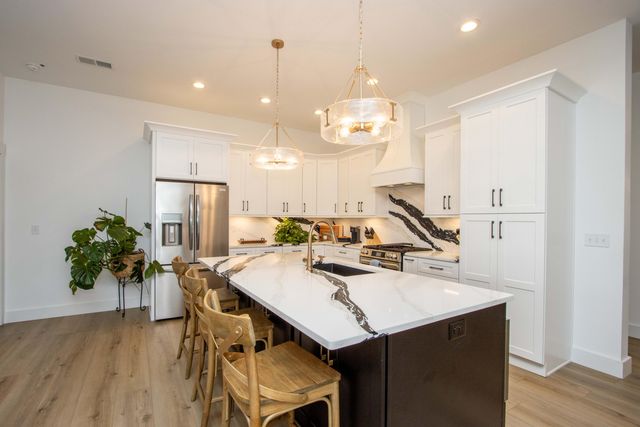 500 Morgan Leigh Lane, Nicholasville, KY 40356