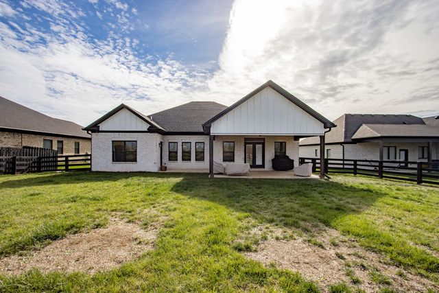 500 Morgan Leigh Lane, Nicholasville, KY 40356