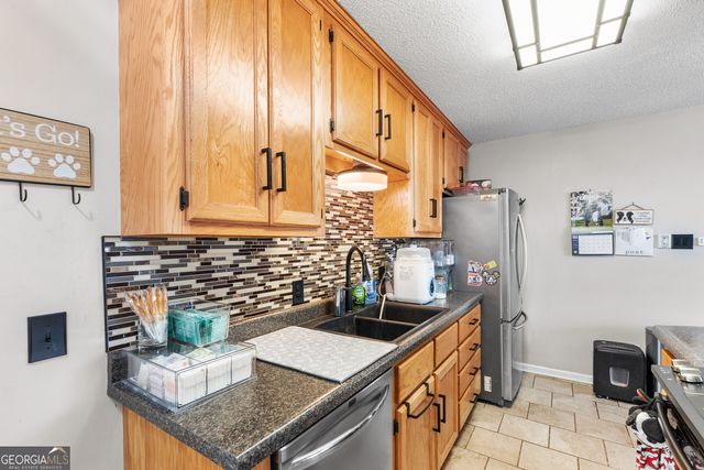 121 Chadwyck Circle, Bonaire, GA 31005