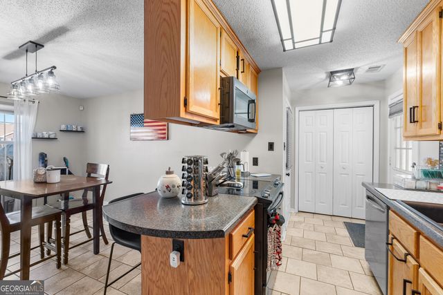 121 Chadwyck Circle, Bonaire, GA 31005