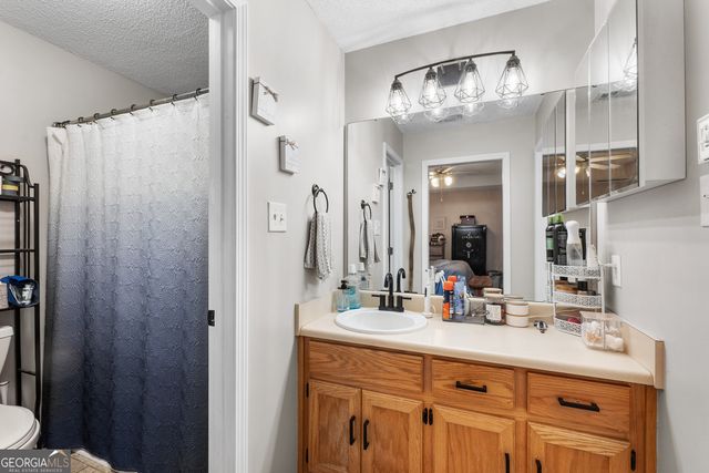 121 Chadwyck Circle, Bonaire, GA 31005