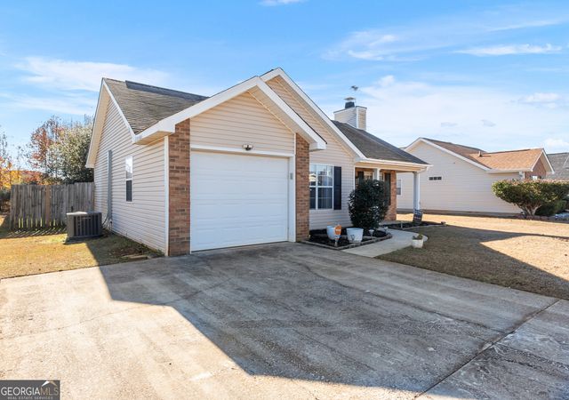 121 Chadwyck Circle, Bonaire, GA 31005