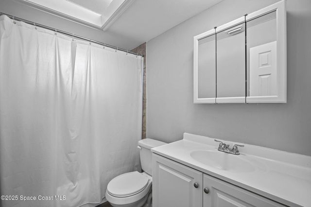 284 Emerson Drive NW, Palm Bay, FL 32907