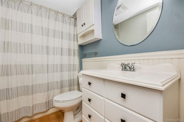 230 W Broadway 609, Long Beach, NY 11561