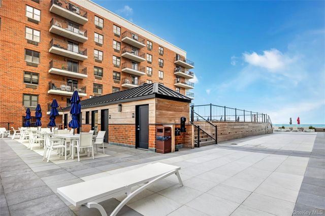 230 W Broadway 609, Long Beach, NY 11561