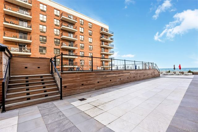 230 W Broadway 609, Long Beach, NY 11561