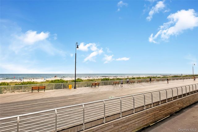 230 W Broadway 609, Long Beach, NY 11561